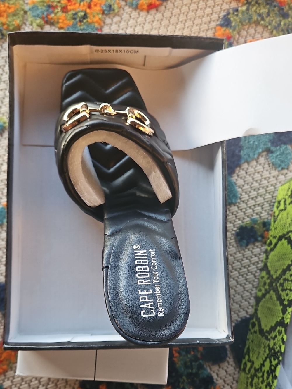 NIB Cape Robbin Black Quilted Slide with Gold Chain Trim